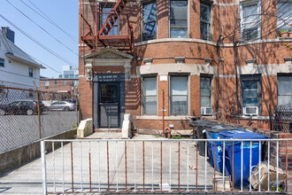 186 Bay 31st Street in Brooklyn, NY - Building Photo - Building Photo