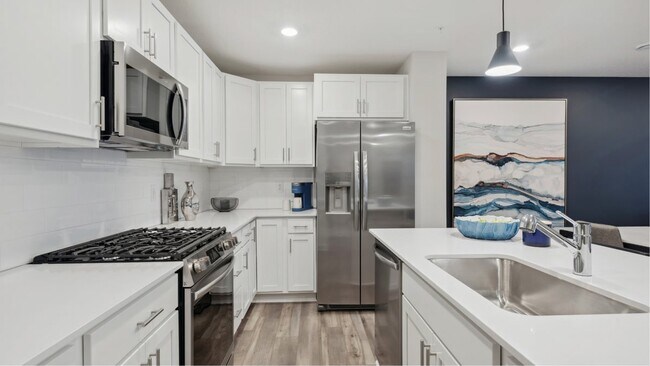 5187 Long Pointe Pass in Woodbury, MN - Building Photo - Building Photo