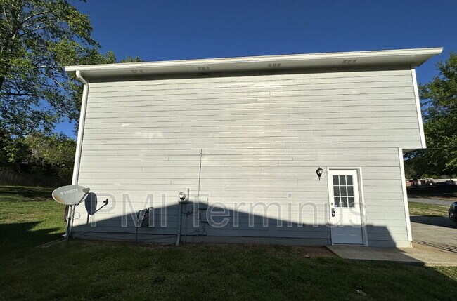 76 Winward Way SE in Smyrna, GA - Building Photo - Building Photo