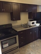 539 Blaine Avenue, Unit 3