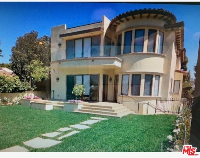property at 1126 Yale St