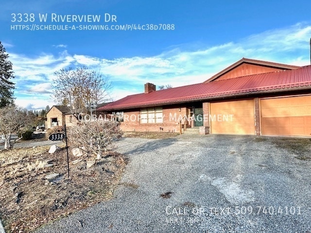 3338 W Riverview Dr in Spokane, WA - Building Photo - Building Photo