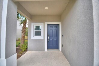 3811 Sepia St in Kissimmee, FL - Building Photo - Building Photo