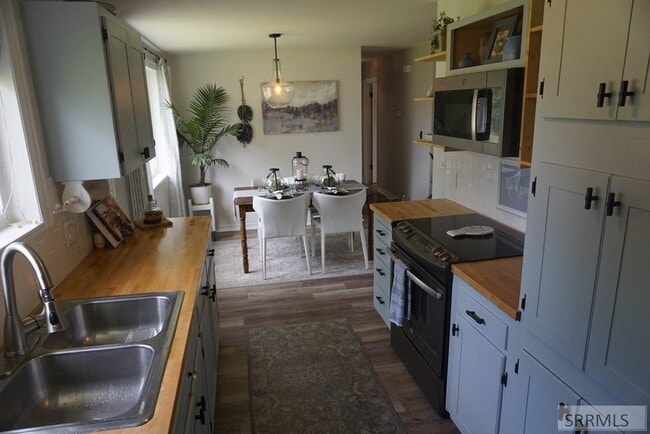 613 Sykes Dr in Idaho Falls, ID - Building Photo - Building Photo