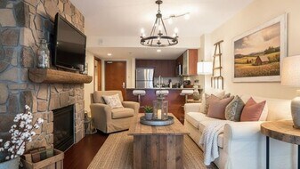 11881 Jefferson Blvd, Unit 3 in Culver City, CA - Building Photo