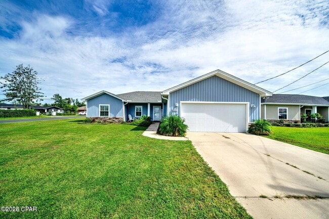 600 E 16th St in Lynn Haven, FL - Building Photo - Building Photo