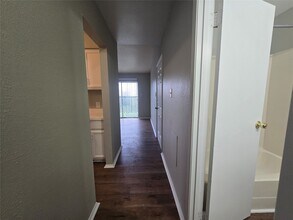 394 Duroux Rd in La Marque, TX - Building Photo - Building Photo