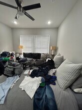 709 W Barry Ave in Chicago, IL - Building Photo - Building Photo