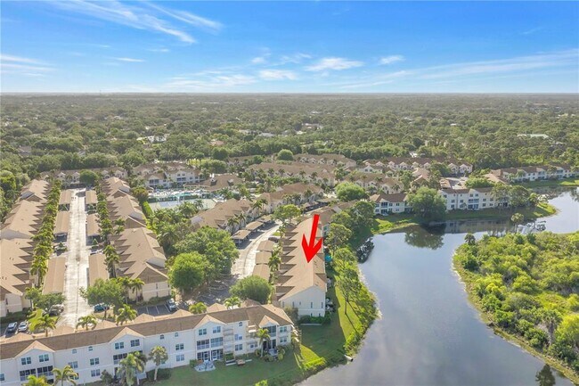 8350 Wingate Dr in Sarasota, FL - Building Photo - Building Photo