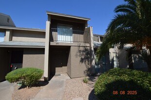 495 Sellers Pl in Henderson, NV - Building Photo