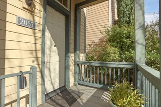 2057 Lewis St in Hercules, CA - Building Photo - Building Photo