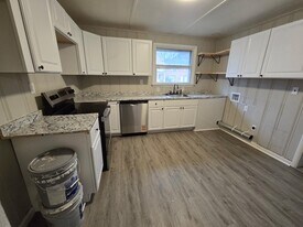 2508 Middle Ave in Norfolk, VA - Building Photo