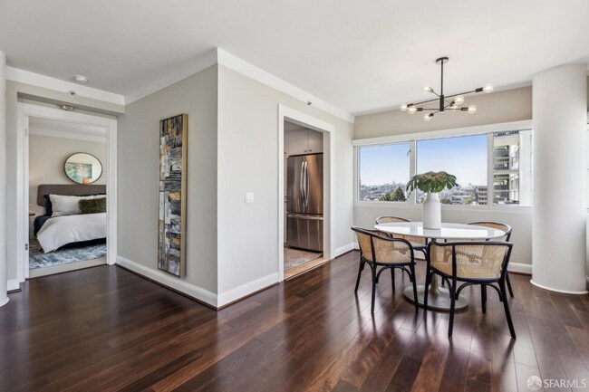 1388 Gough St, Unit 1001 in San Francisco, CA - Building Photo - Building Photo