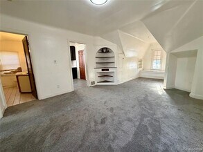 6120 Middlesex St in Dearborn, MI - Foto de edificio - Building Photo