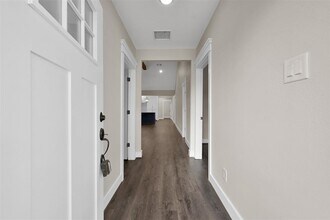 711 French River Cir in Montgomery, TX - Building Photo - Building Photo
