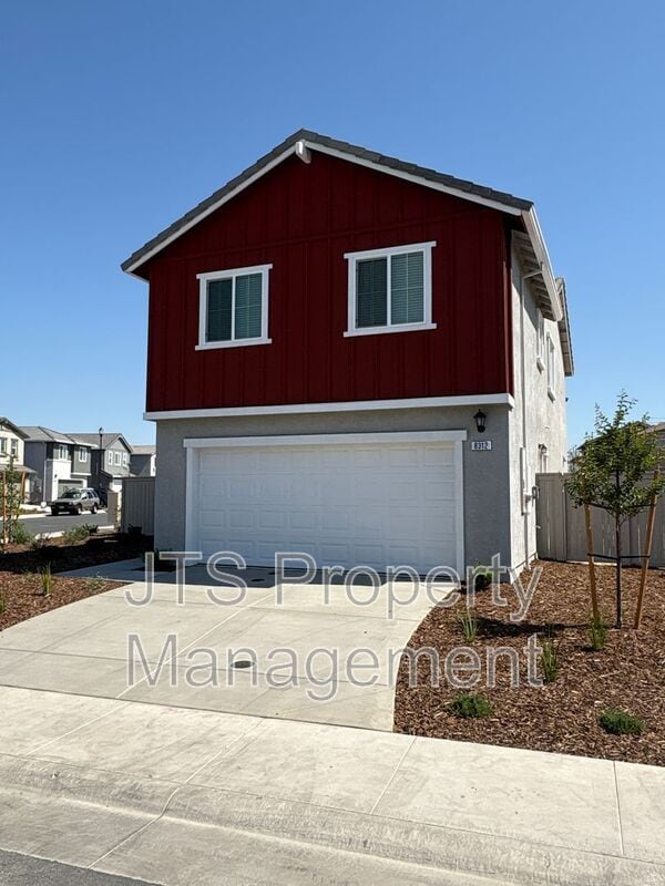 8312 Whippersnapper Way in Roseville, CA - Building Photo - Building Photo