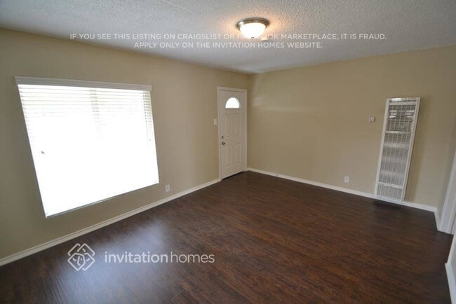 10821 Rosecrans Ave in Norwalk, CA - Building Photo - Building Photo