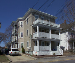 542 Bay St Apartments