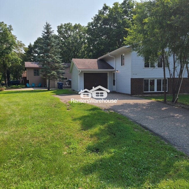 property at 3112 Park Dr