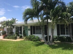 347 Glenn Rd in West Palm Beach, FL - Foto de edificio - Building Photo