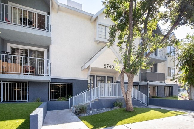 5740 Camellia Avenue - Camellia Apartments