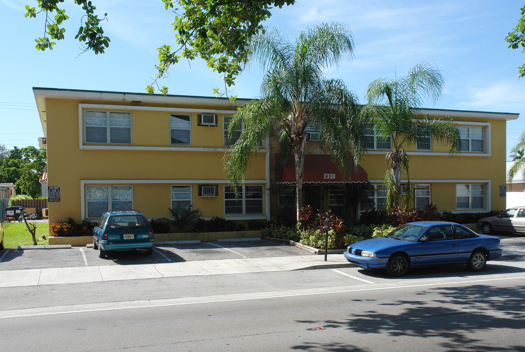 2330 Coral Way in Coral Gables, FL - Building Photo