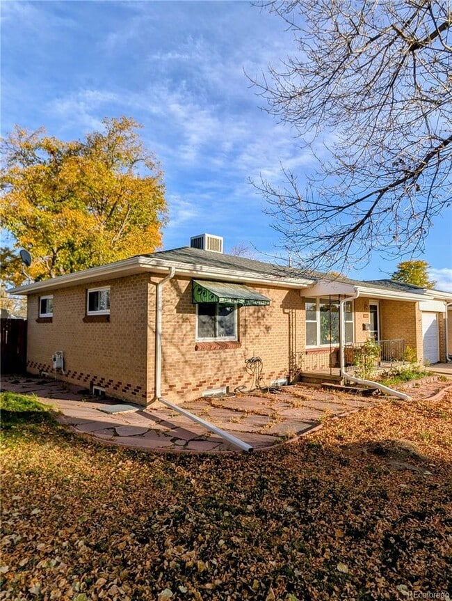 1450 S Ingalls St in Lakewood, CO - Building Photo - Building Photo