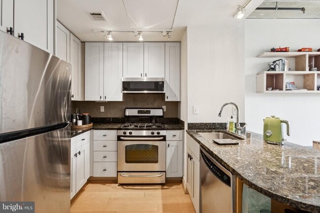 property at 301 Massachusetts Ave NW