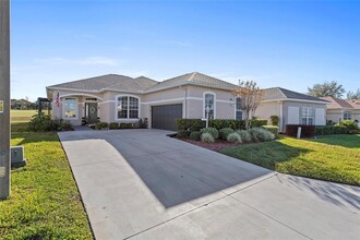 11930 SE 178th St in Summerfield, FL - Foto de edificio - Building Photo