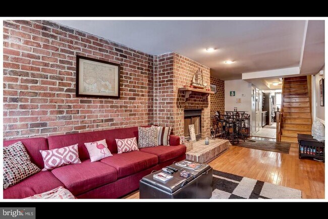 1929 Fleet St in Baltimore, MD - Building Photo - Building Photo