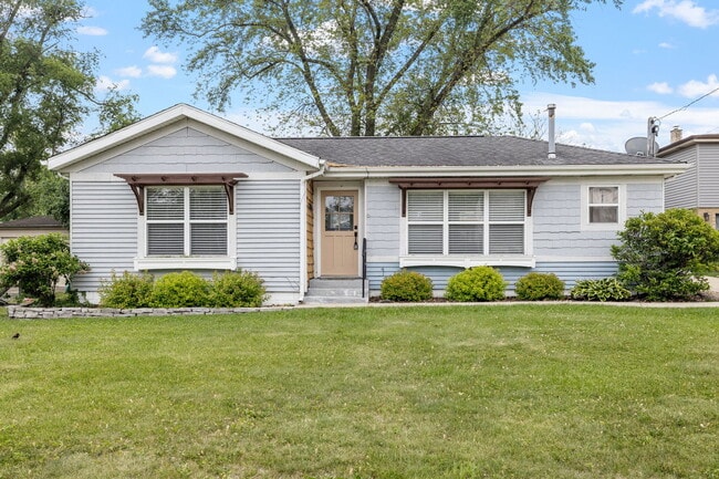 10829 1st St in Mokena, IL - Building Photo - Building Photo