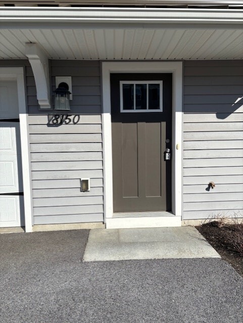 8150 Lenker Dr in Harrisburg, PA - Building Photo - Building Photo