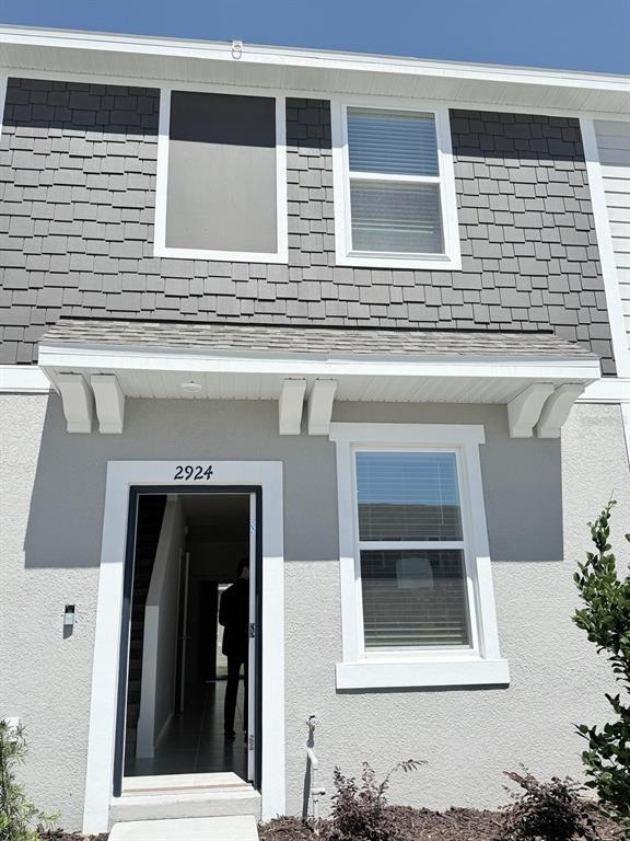 property at 2924 Skyline Lp