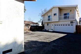 4 Unit converted SFR in East Palo Alto, CA - Building Photo - Building Photo