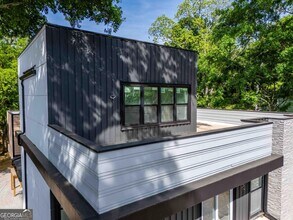 1465 E Broad St in Athens, GA - Building Photo - Building Photo