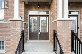 314 Coronation Rd in Whitby, ON - Building Photo - Building Photo