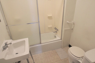 317 Franklin Ave, Unit 2 in Pittsburgh, PA - Building Photo - Building Photo