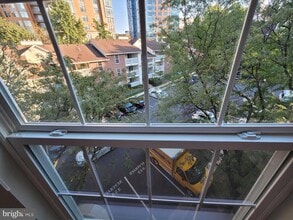 1524 Lincoln Way in McLean, VA - Building Photo - Building Photo