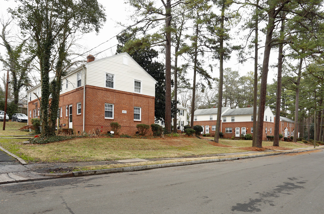 Murchison Apartments in Durham, NC - Building Photo