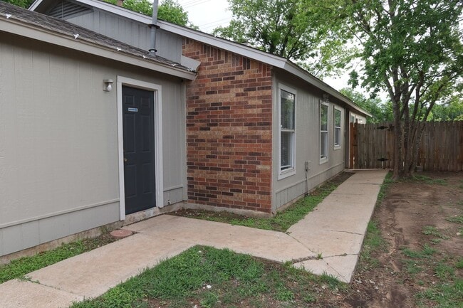 property at 2511 Bucks Run