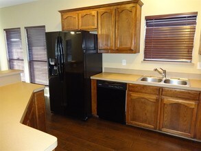 6001 Melanie Dr in Fort Worth, TX - Foto de edificio - Building Photo