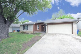 107 Cloudview Dr in Austin, TX - Building Photo