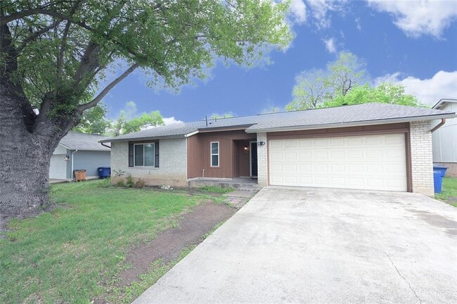 property at 107 Cloudview Dr