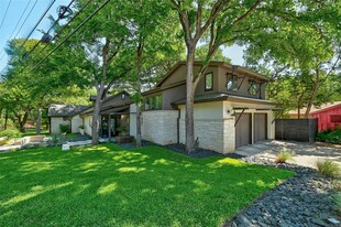 2317 Kinney Rd in Austin, TX - Building Photo - Building Photo