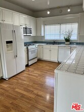 2561 Mayfield Ave in Montrose, CA - Building Photo - Building Photo