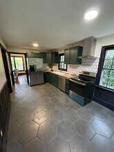 8429 5th Ave S in Birmingham, AL - Building Photo - Building Photo