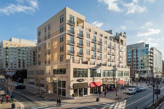 One National Harbor in Oxon Hill, MD - Building Photo - Building Photo