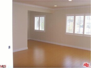 8308 Pershing Dr in Los Angeles, CA - Building Photo - Building Photo