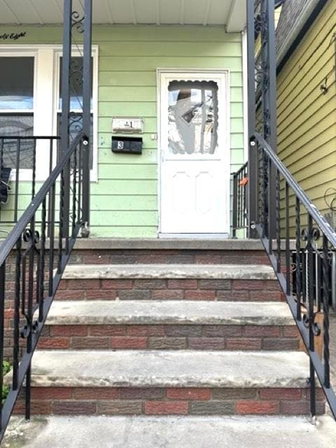 98 Andrew St in Bayonne, NJ - Building Photo - Building Photo