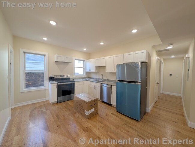 property at 5-7 Lowell Cir